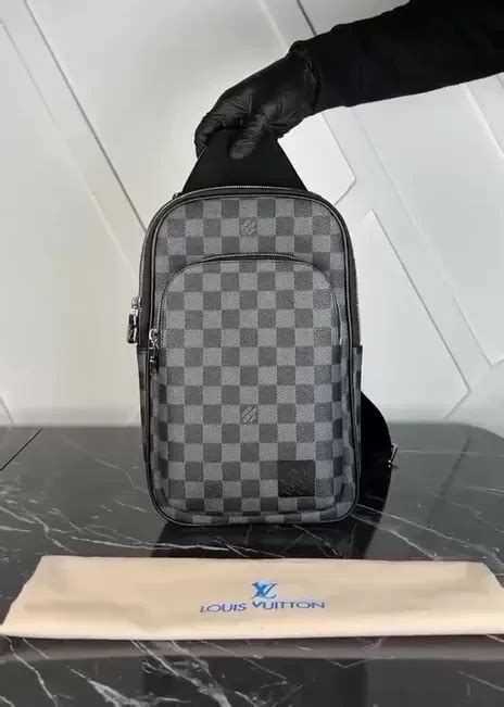 gilet louis vuitton repliche perfette